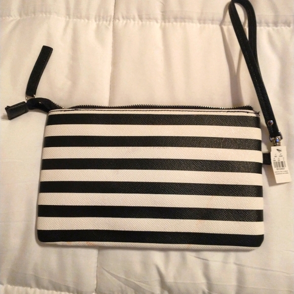 Express Black and White Wristlet - Picture 3 of 7